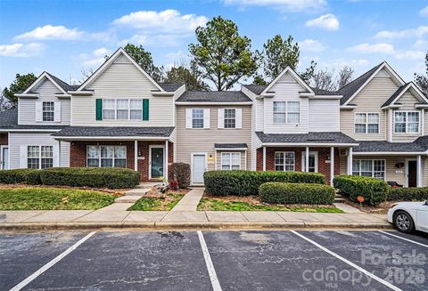 1825 Birch Heights Court Charlotte NC 28213