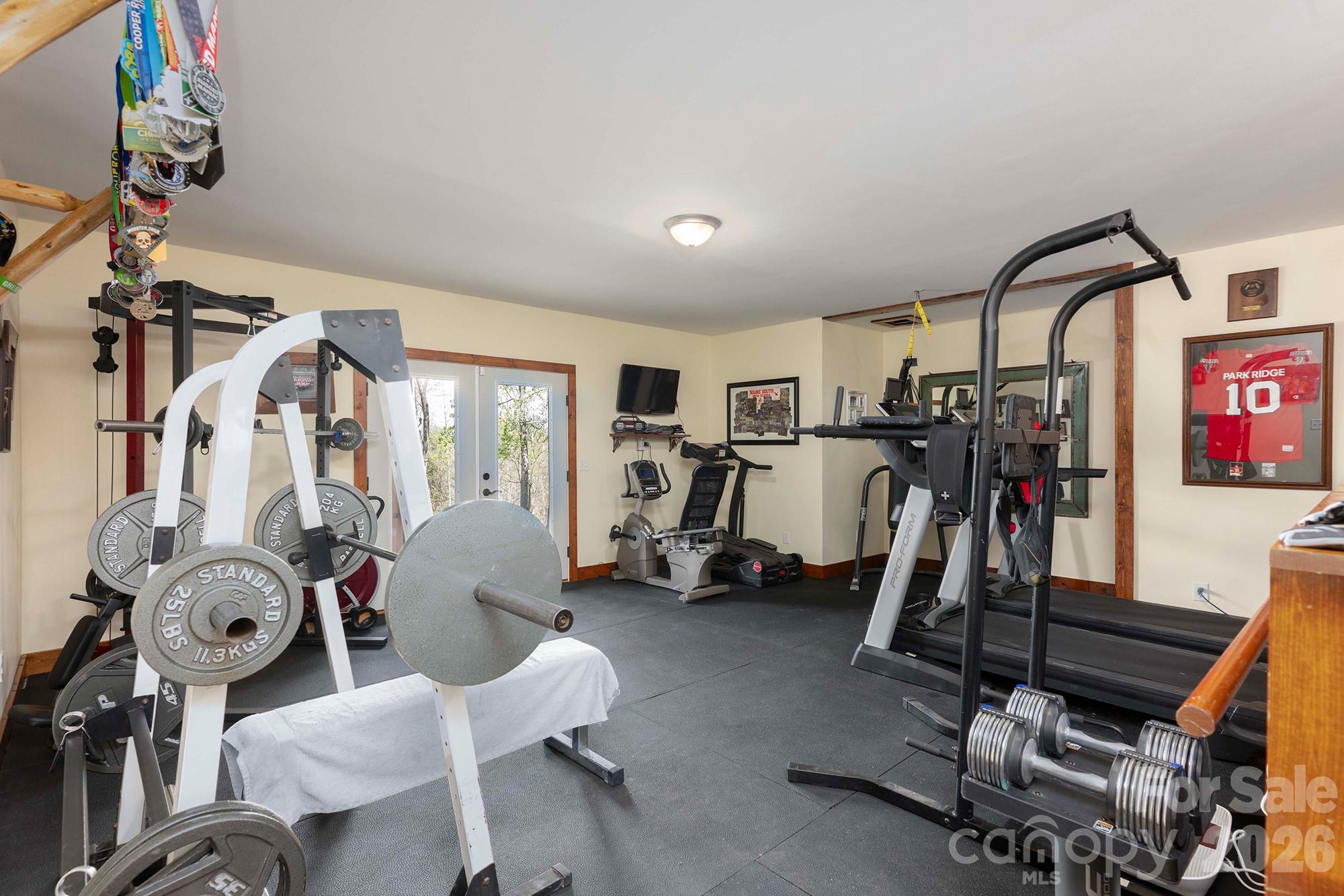 Round Mountain Falls - Residential