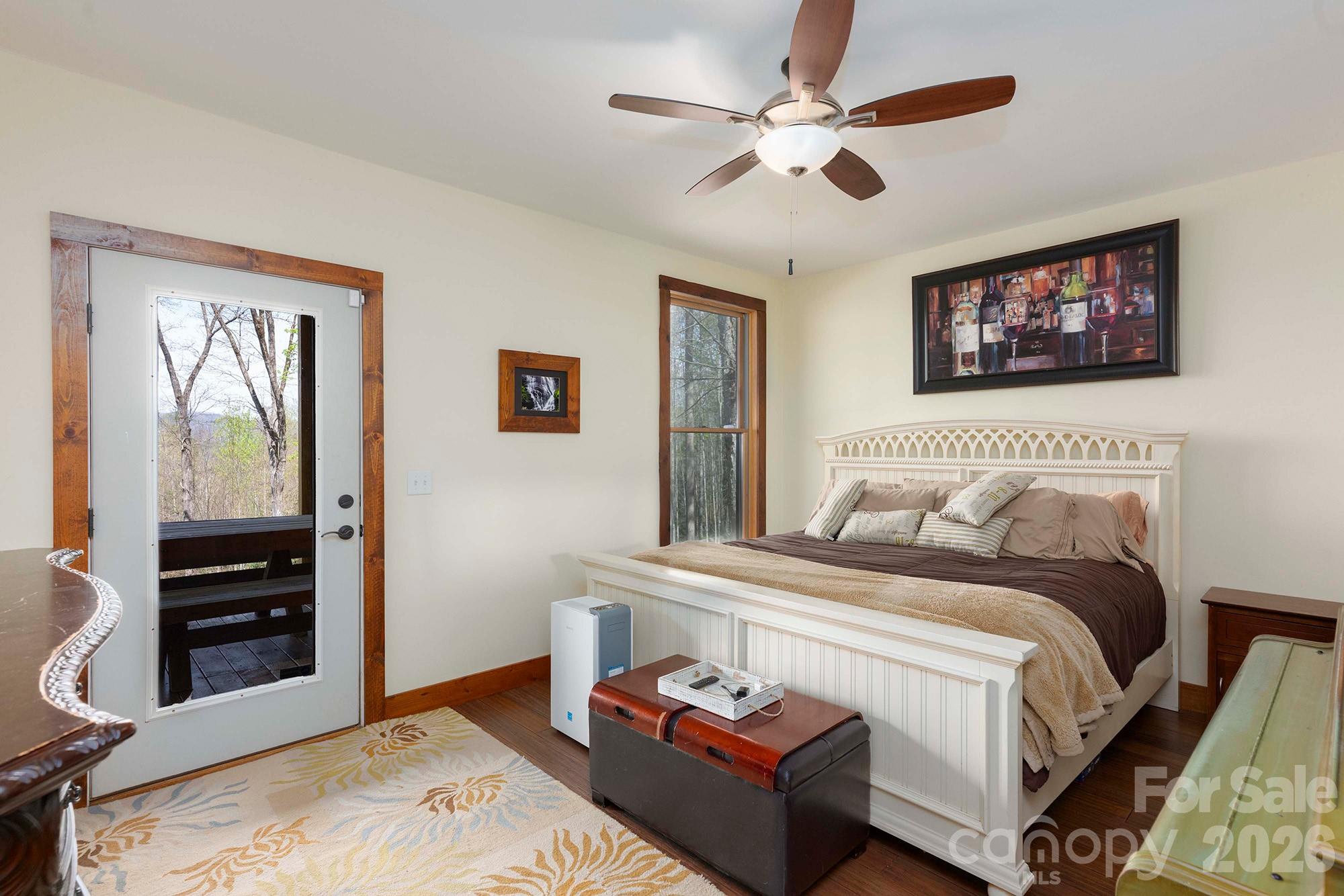 Round Mountain Falls - Residential