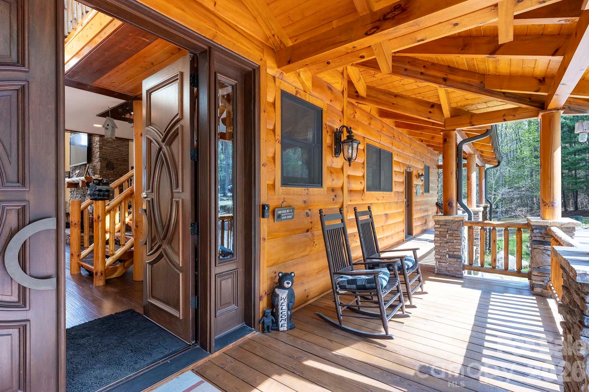 Round Mountain Falls - Residential