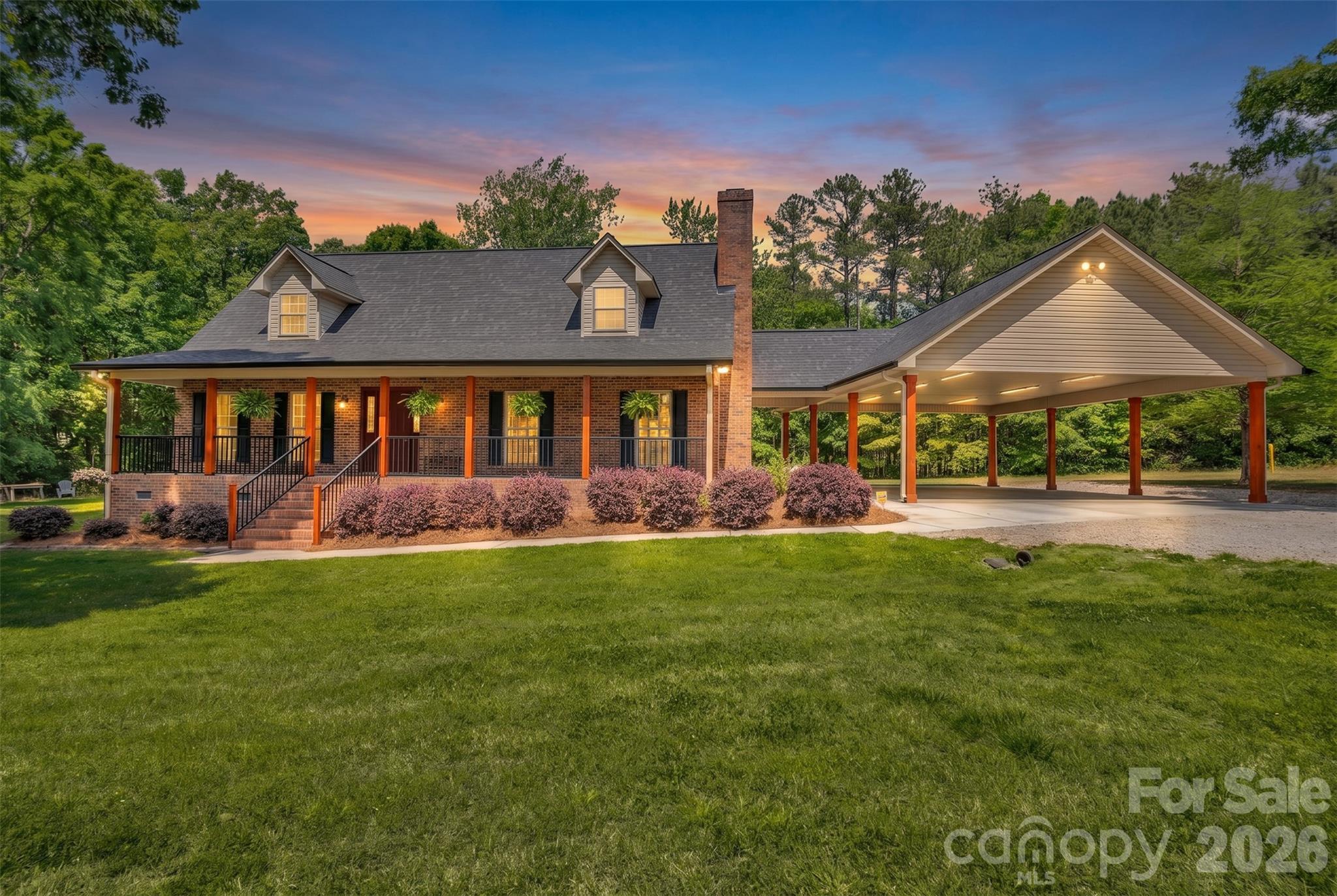 Club Side Estates - Residential