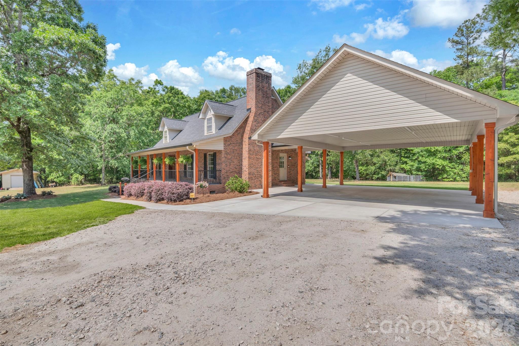 Club Side Estates - Residential