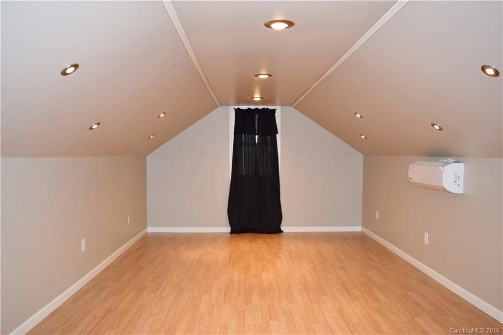 Mallard Head - Residential