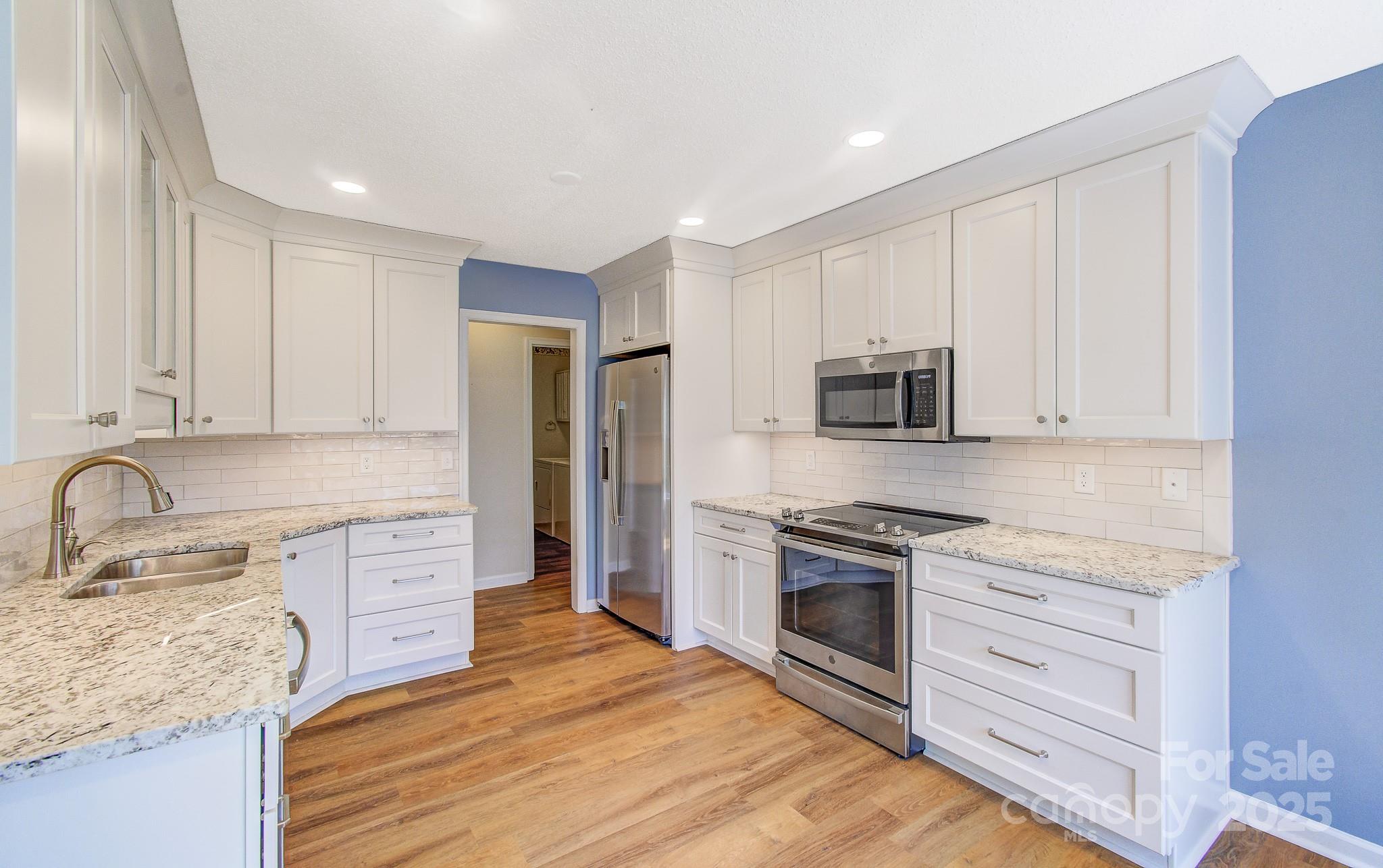 504 Windsor Forest Court