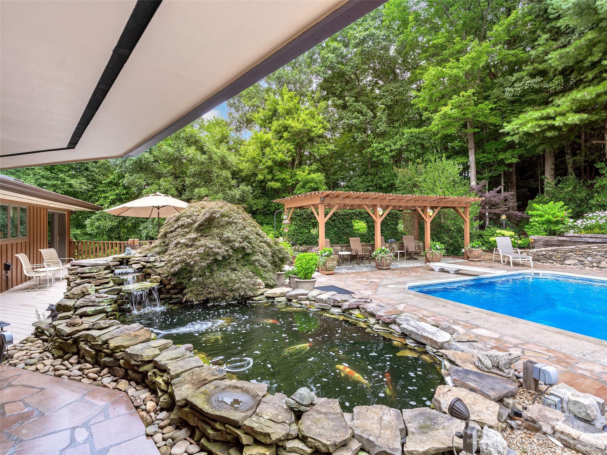 Baystone Heights - Residential