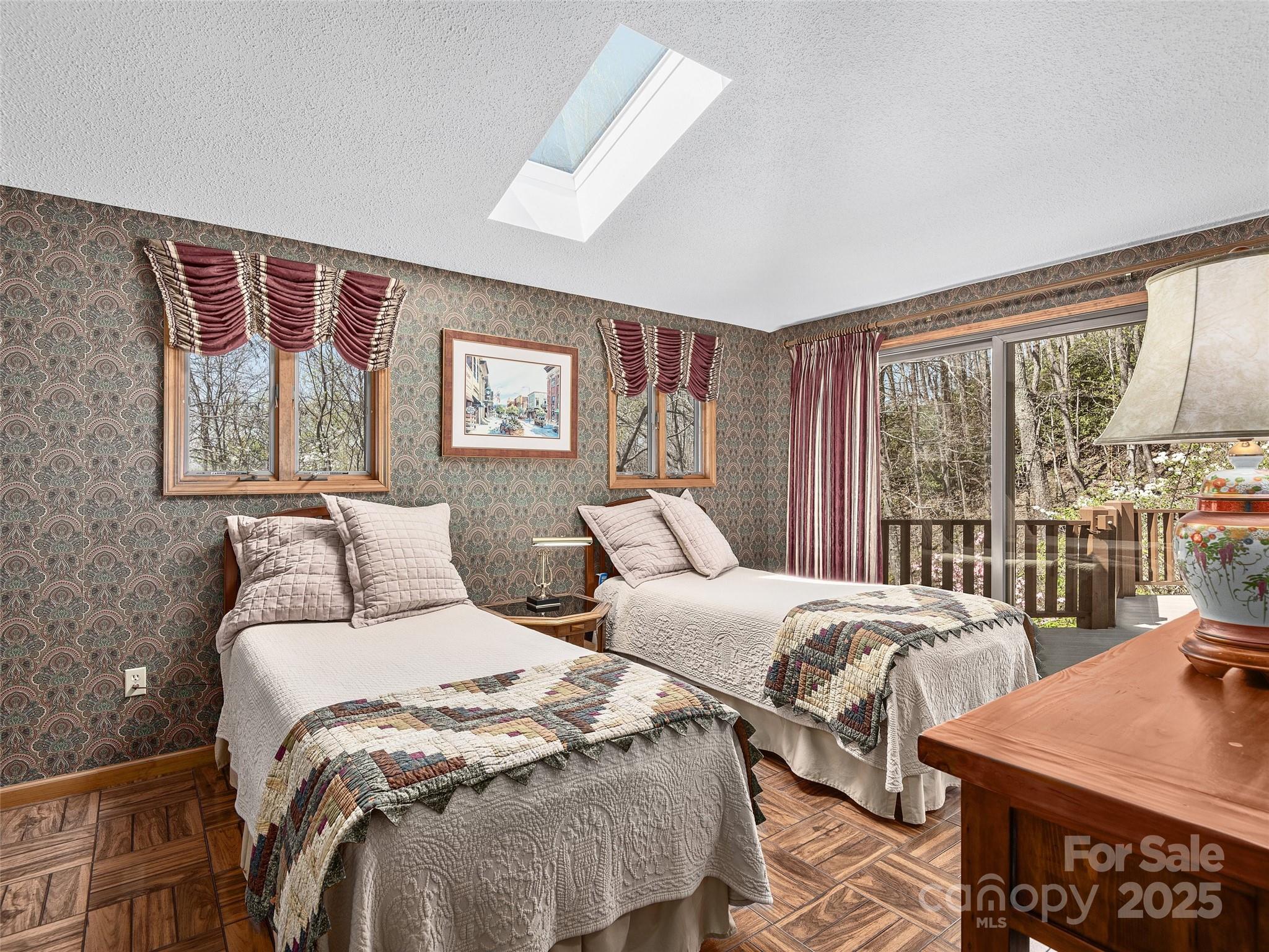 Baystone Heights - Residential