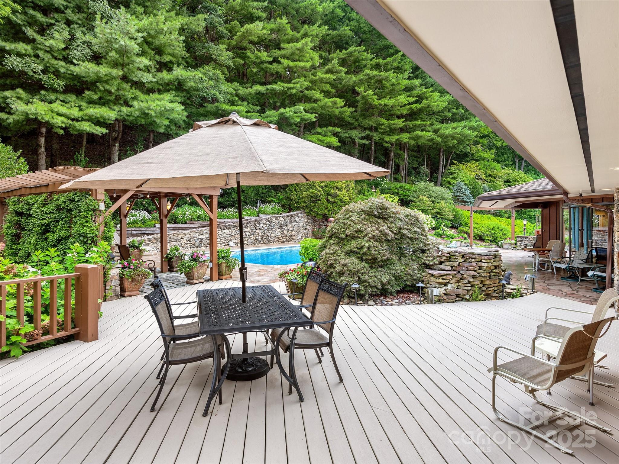 Baystone Heights - Residential