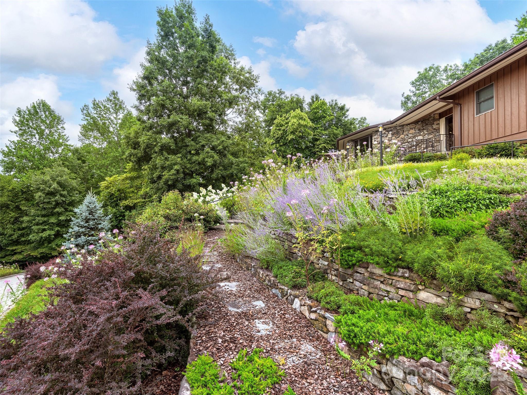 Baystone Heights - Residential