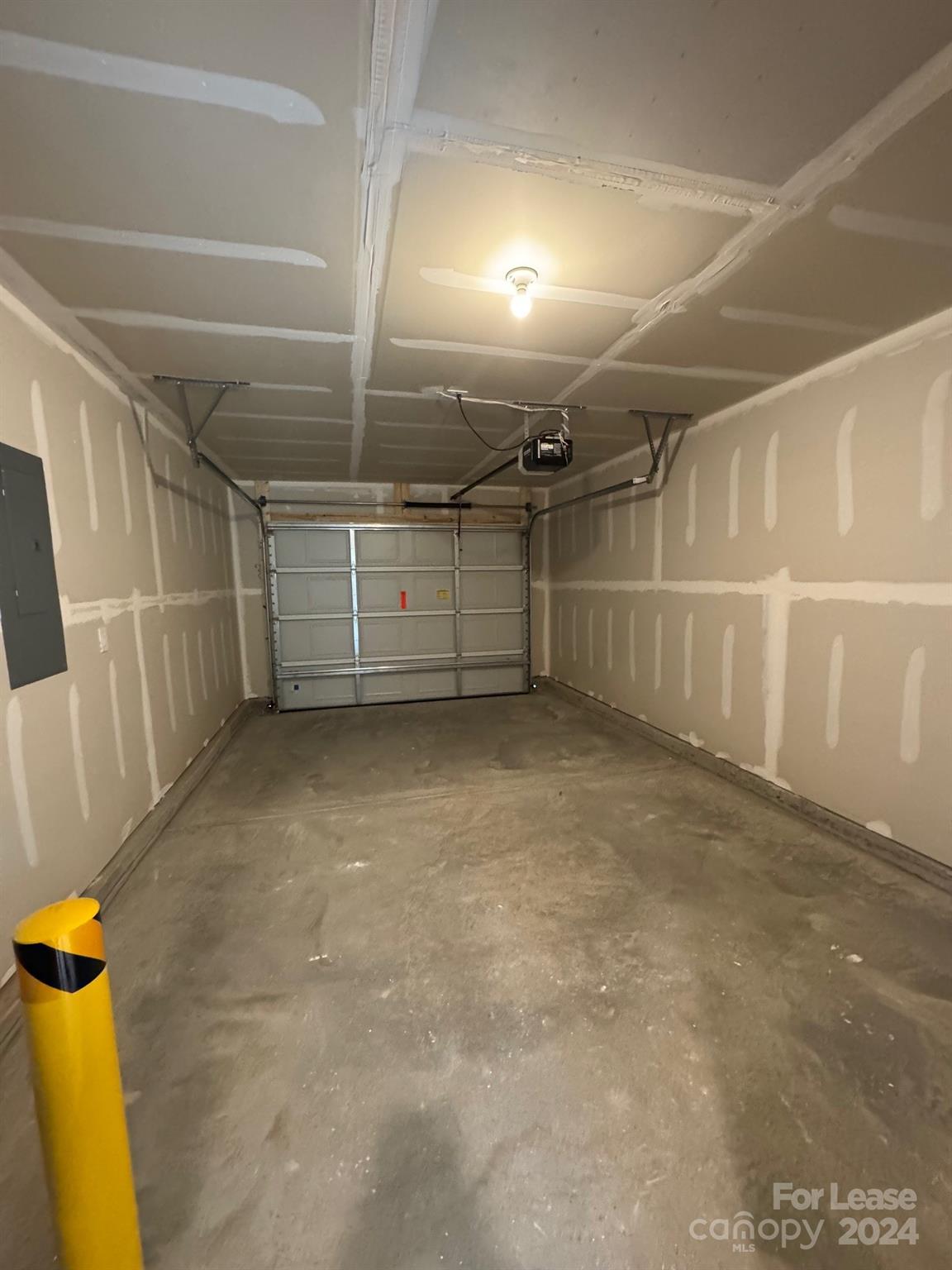 Huffman Ridge - Residential Lease