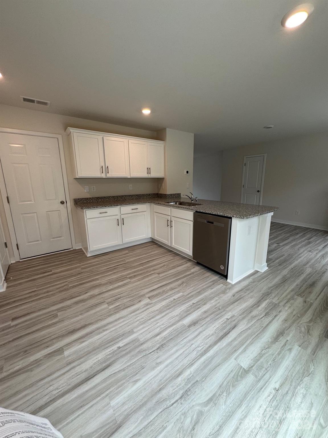 Huffman Ridge - Residential Lease