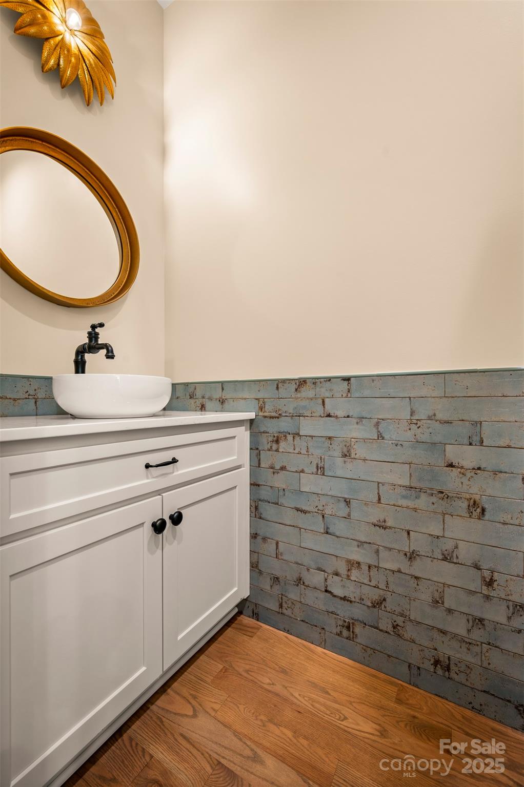 Mountain Meadows - Residential