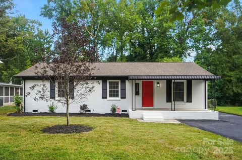 6558 Covecreek Drive Charlotte NC 28215