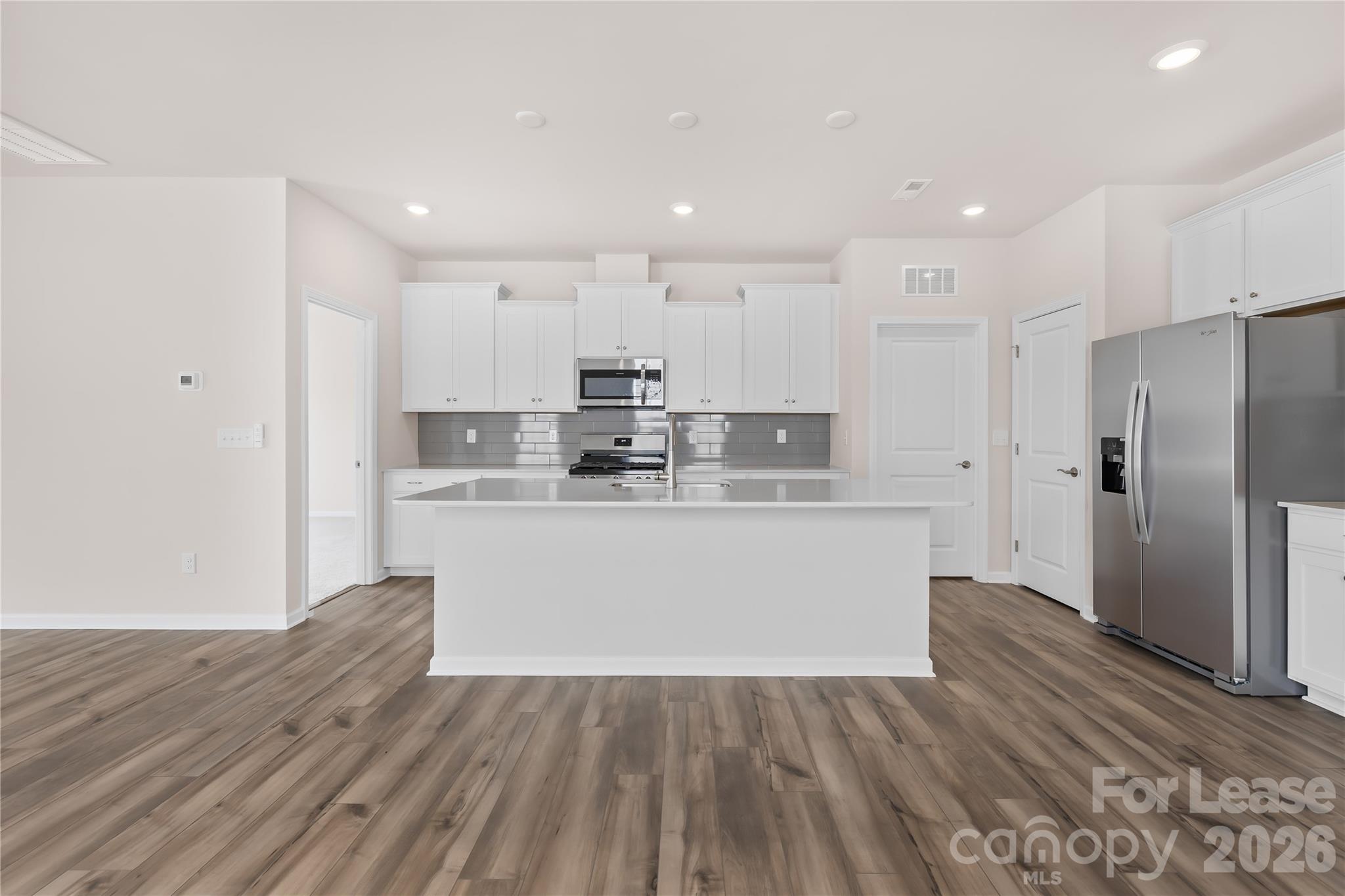 Redhawk - Residential Lease