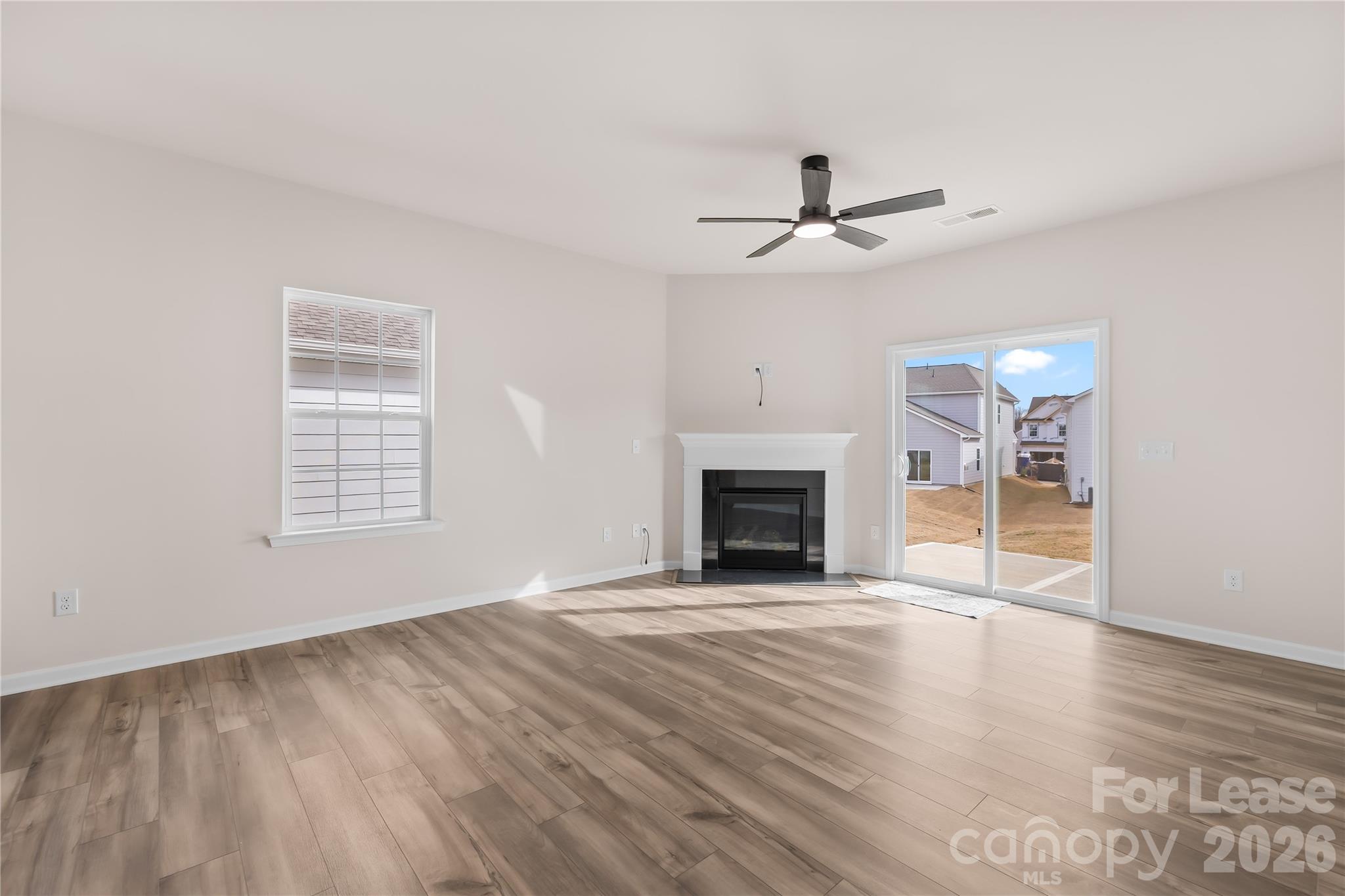 Redhawk - Residential Lease