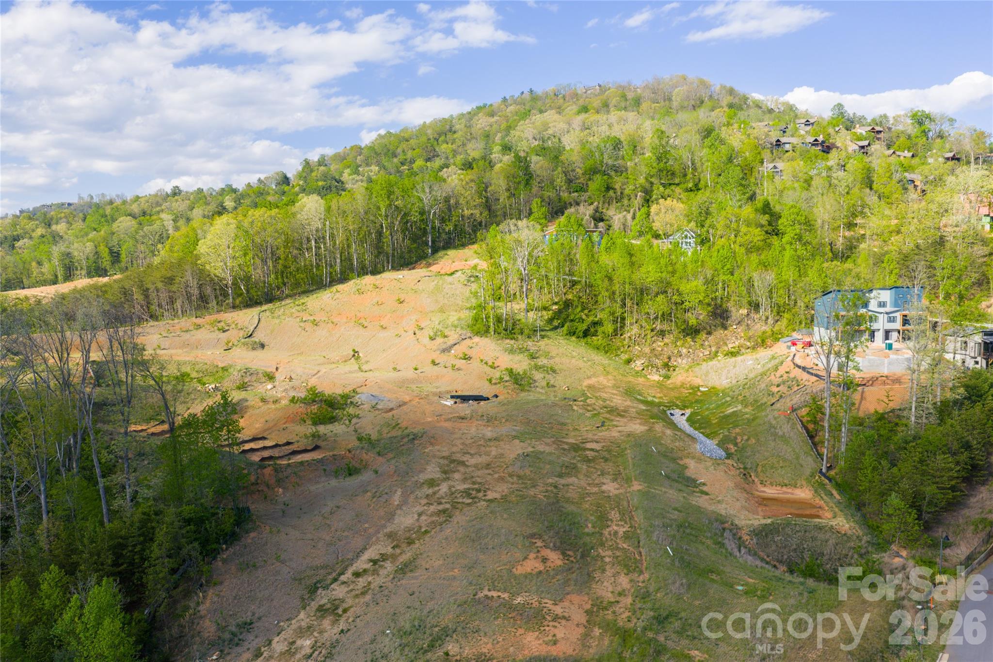Reynolds Mountain Villas - Residential