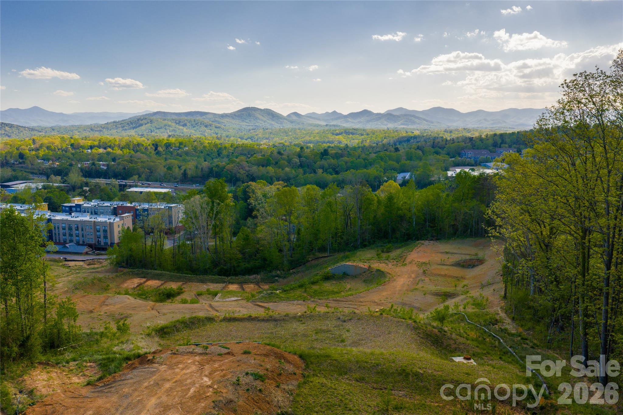 Reynolds Mountain Villas - Residential
