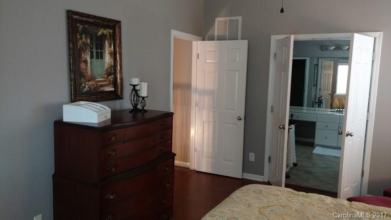 Cedarfield - Residential