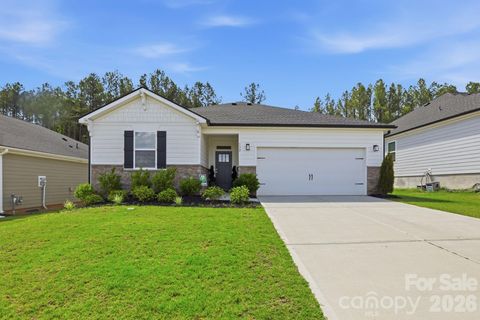 Photo of 132 Lancashire Court, Denver, NC 28037 (MLS # 4396415)