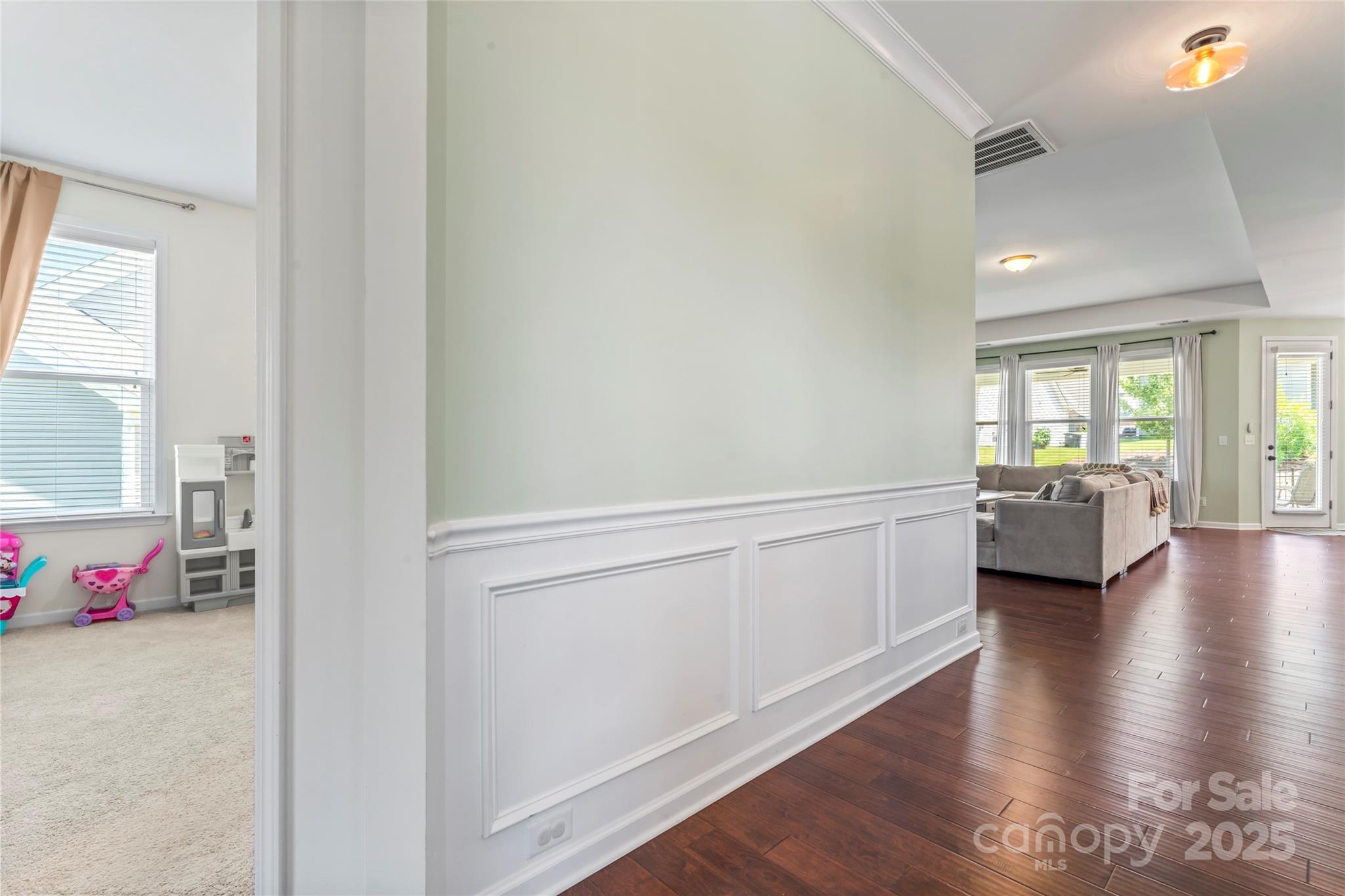 9547 Horsebit Lane
