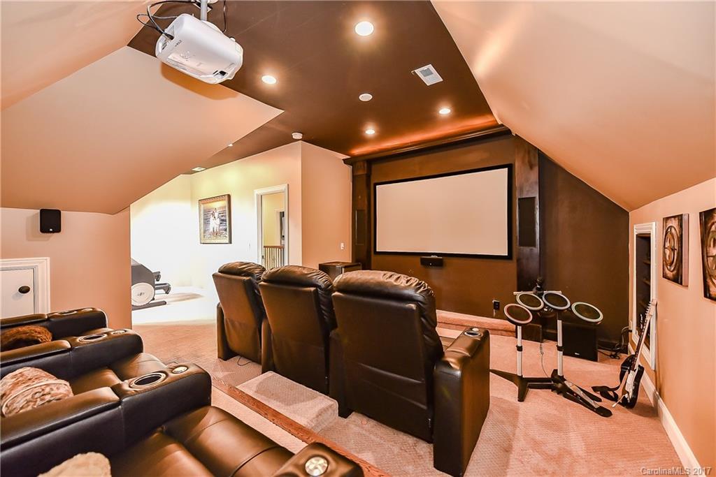 Regent Park - Residential