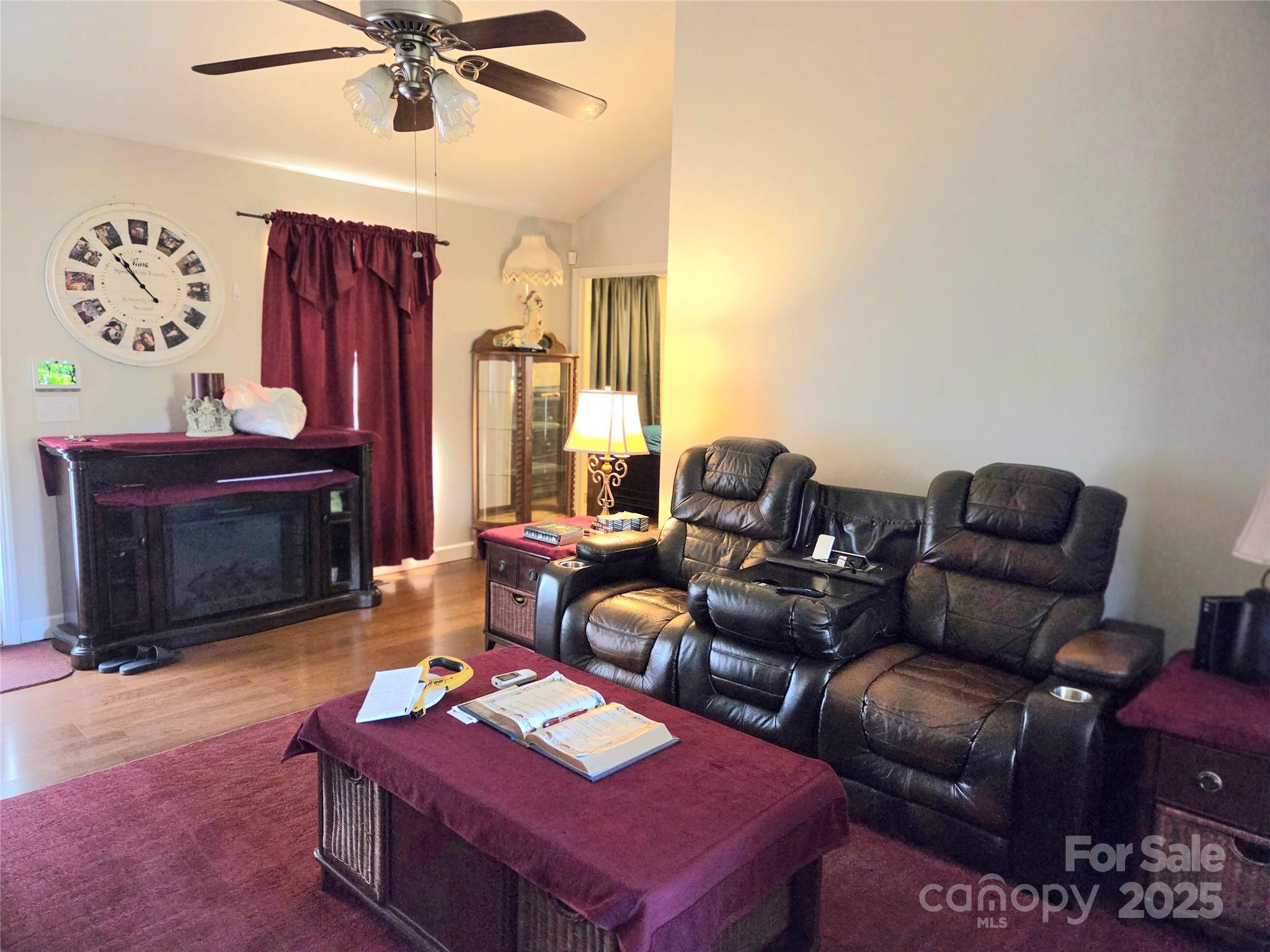 1682 Interstate View Avenue