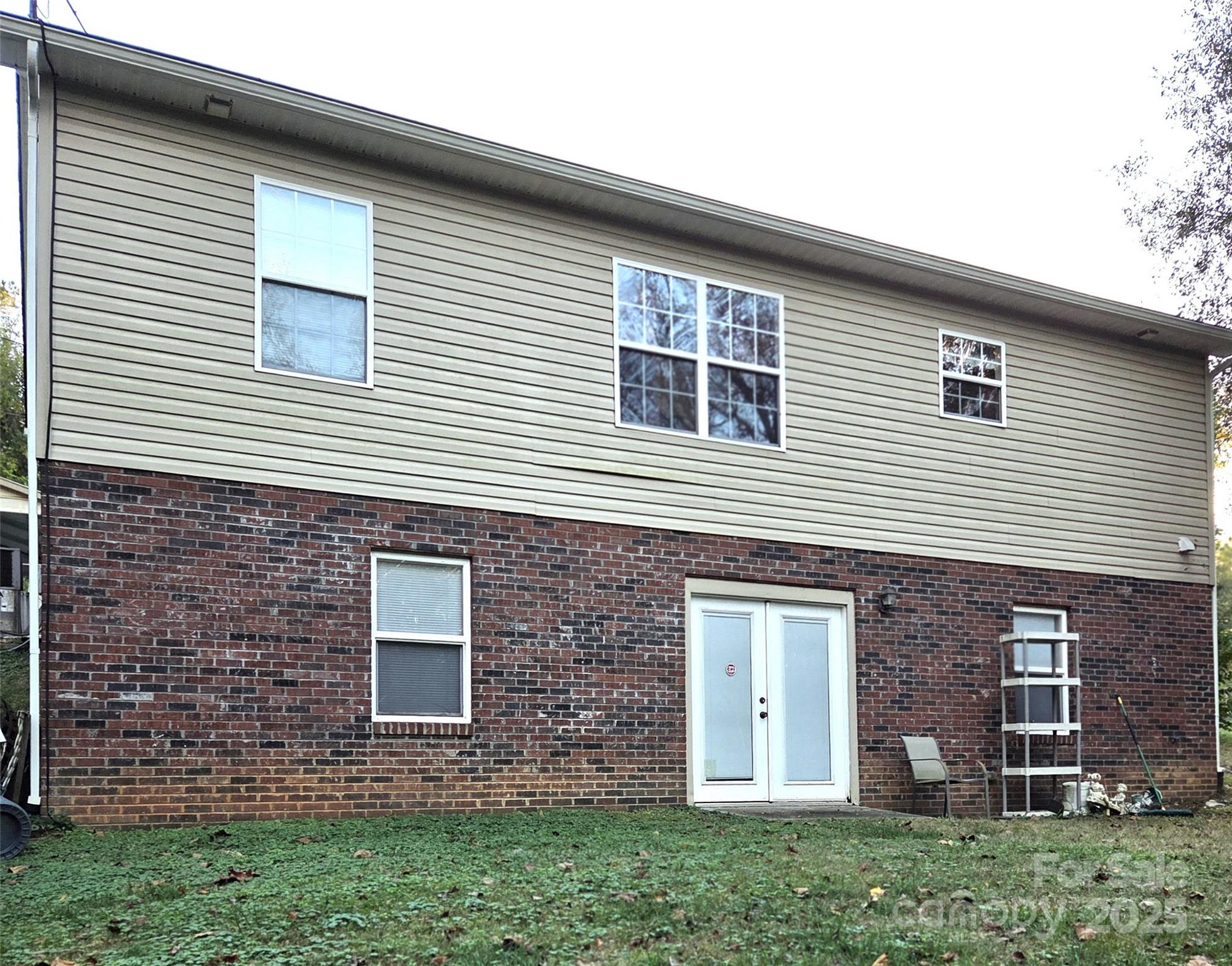 1682 Interstate View Avenue