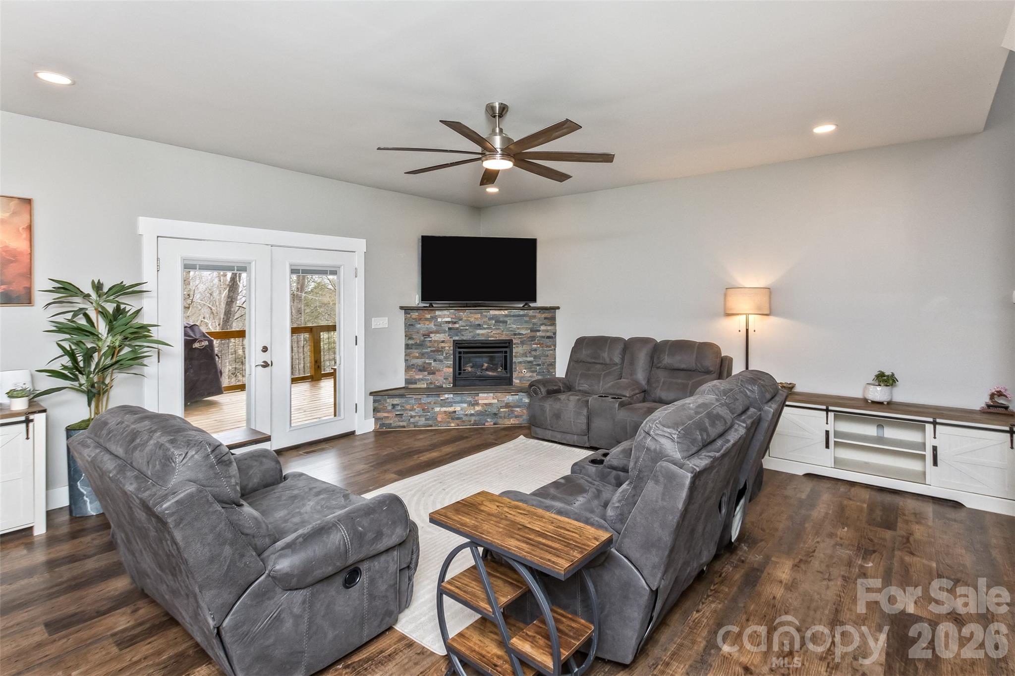 Fox Lair Crossings - Residential