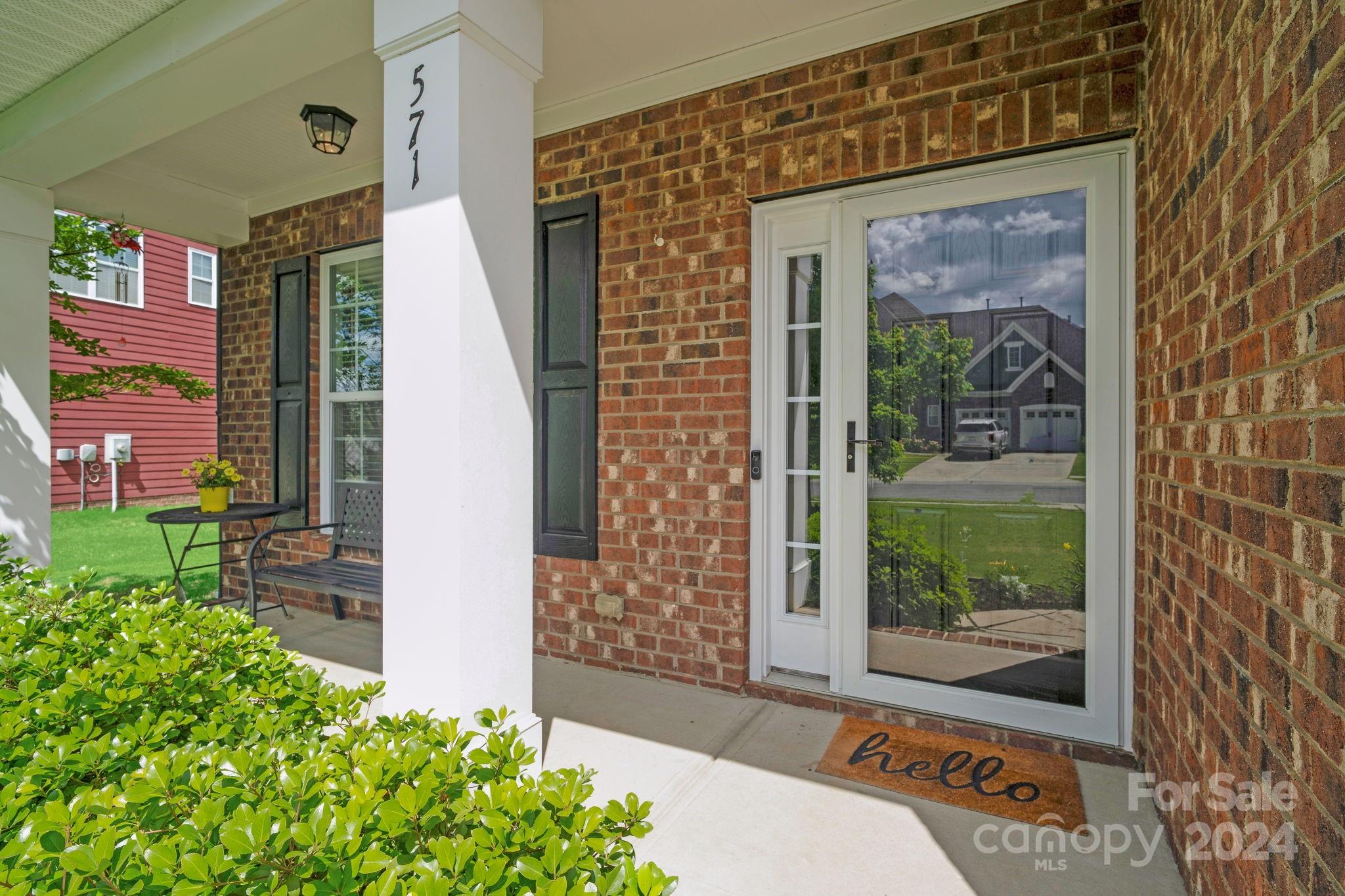 Hawks Creek - Residential