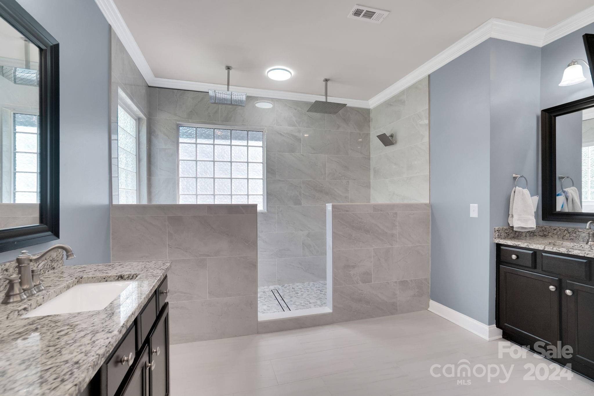 Hawks Creek - Residential