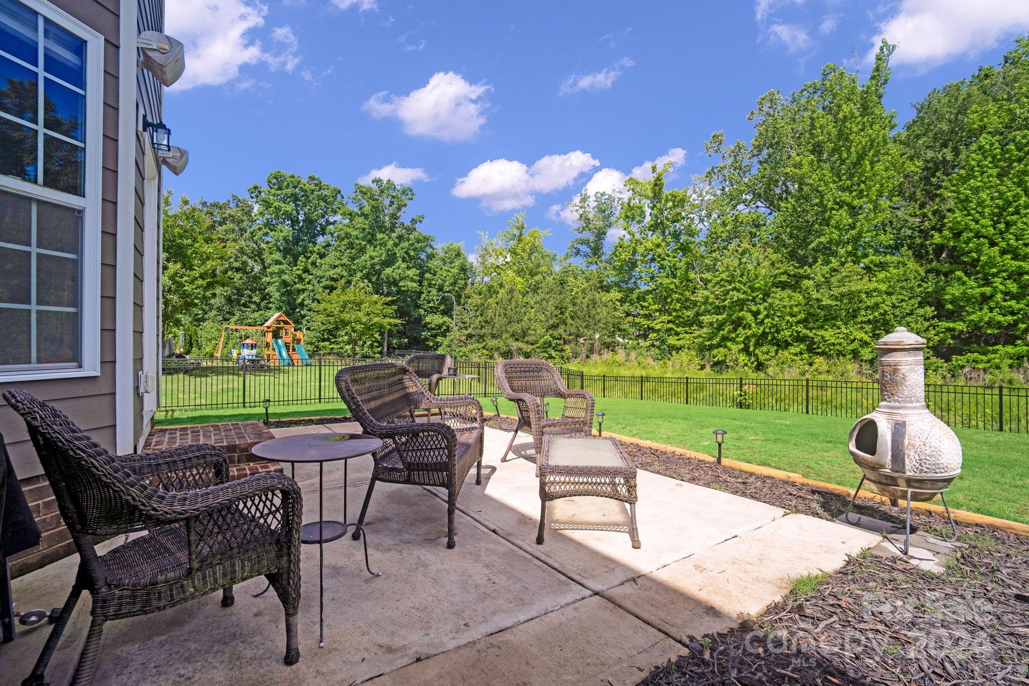 Hawks Creek - Residential