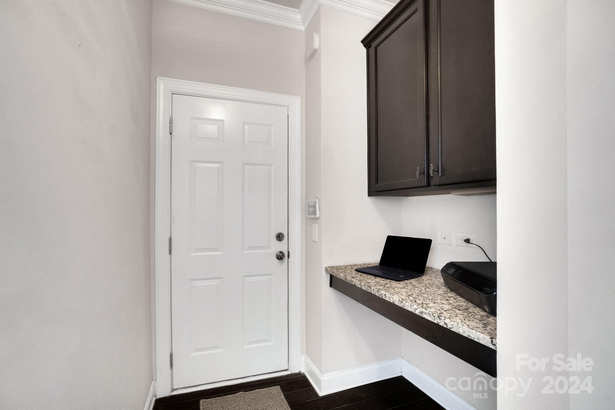 Hawks Creek - Residential