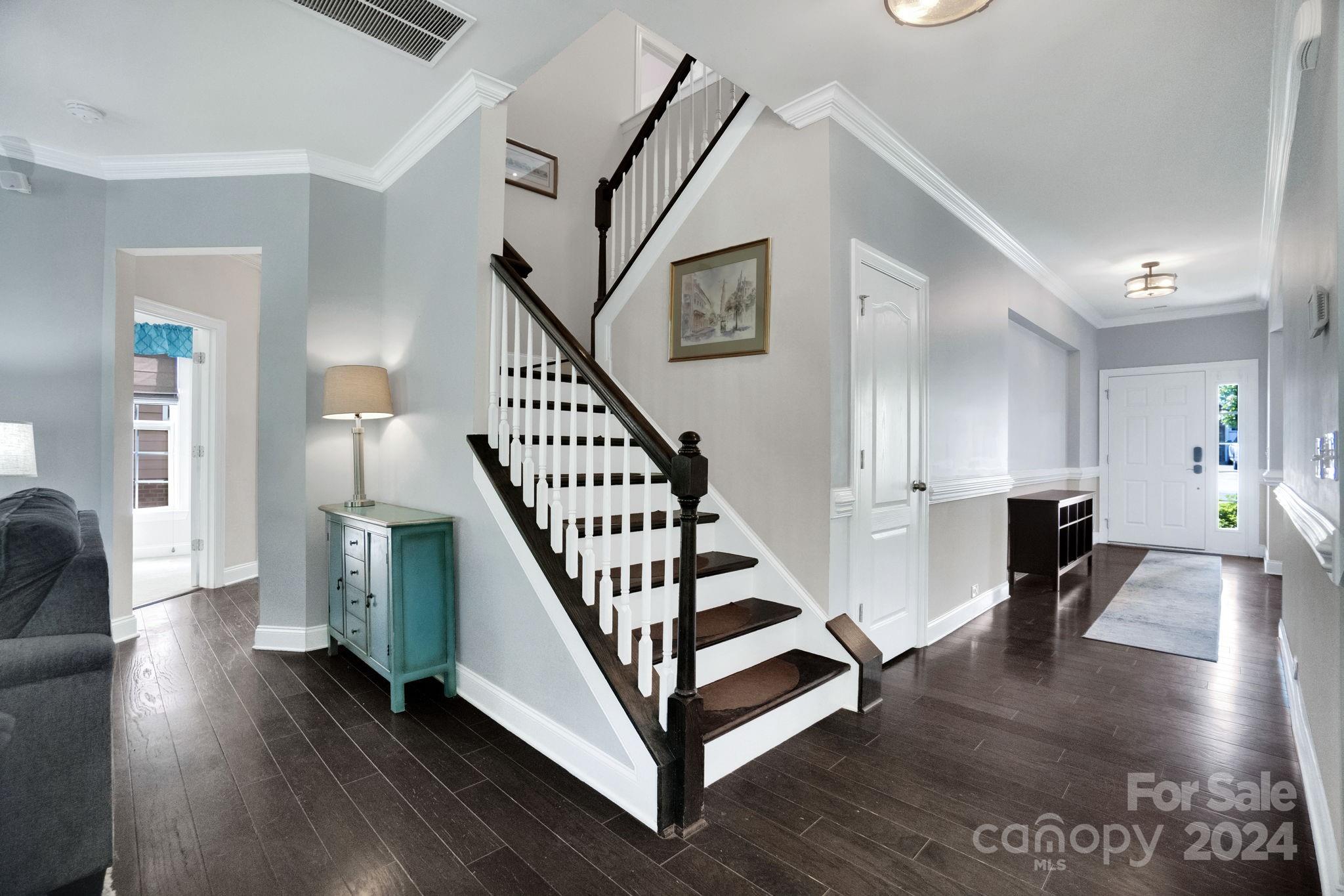 Hawks Creek - Residential