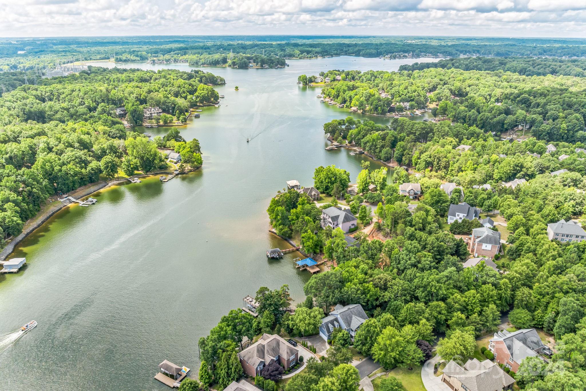 Lakeshore - Residential