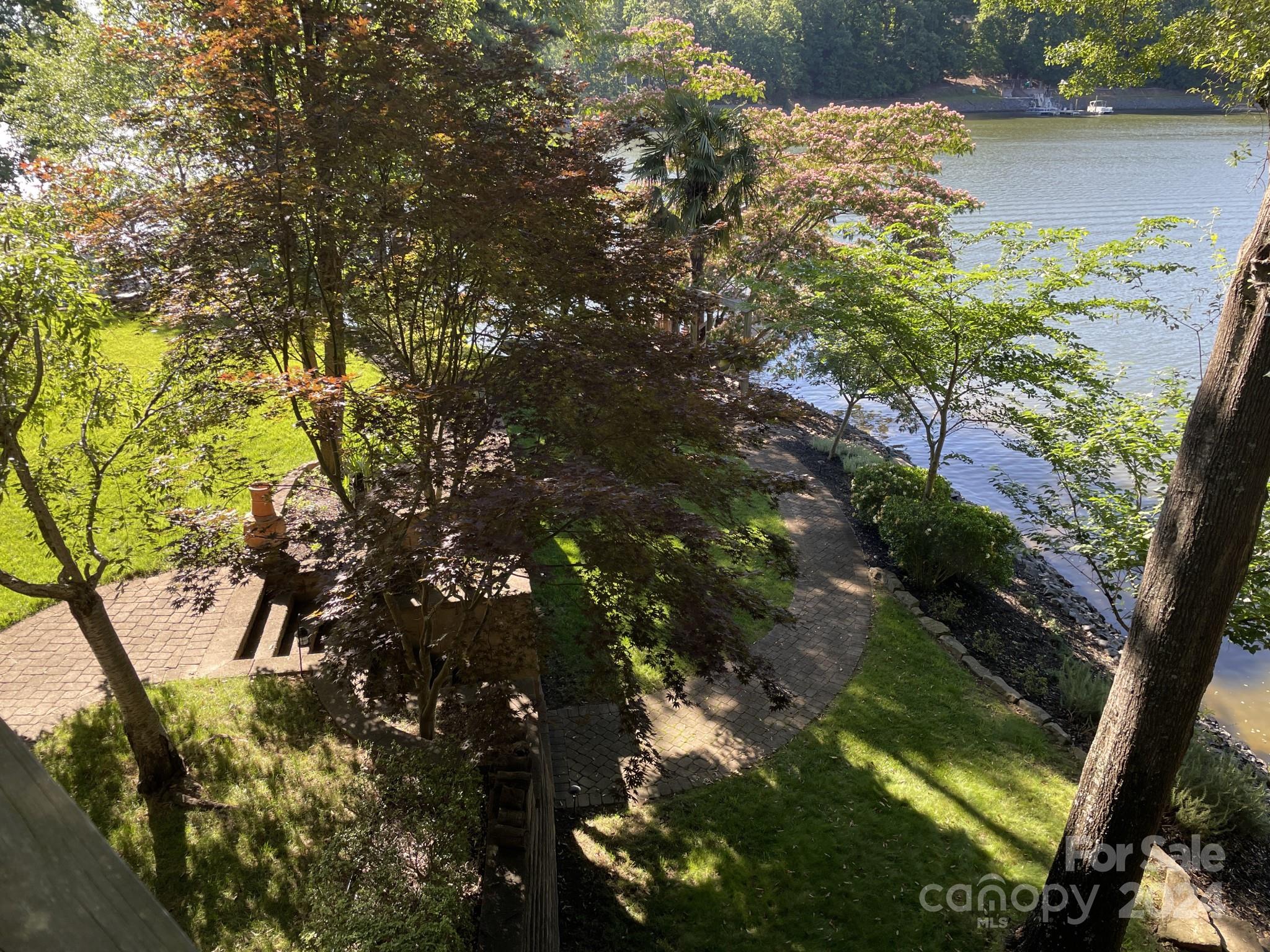 Lakeshore - Residential