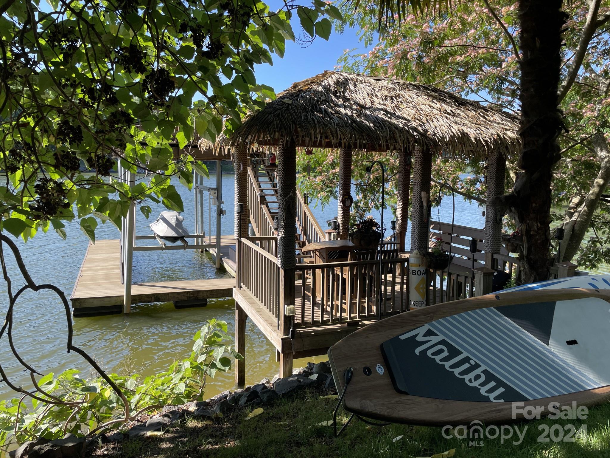 Lakeshore - Residential