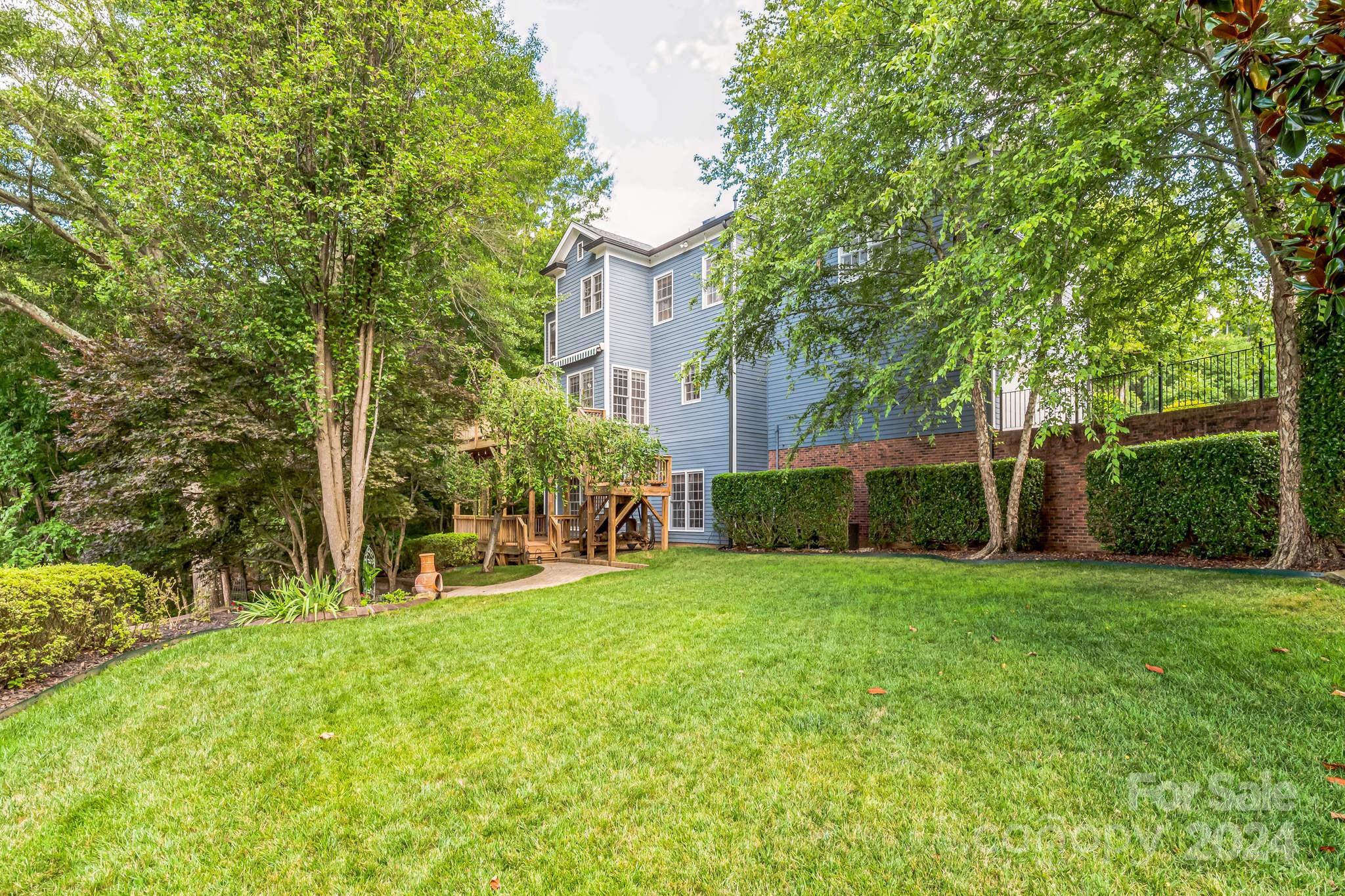 Lakeshore - Residential