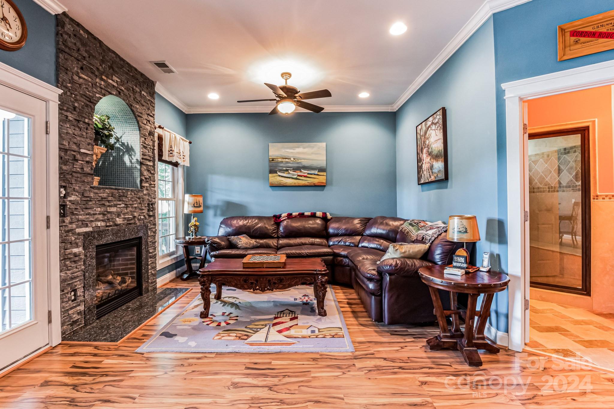 Lakeshore - Residential