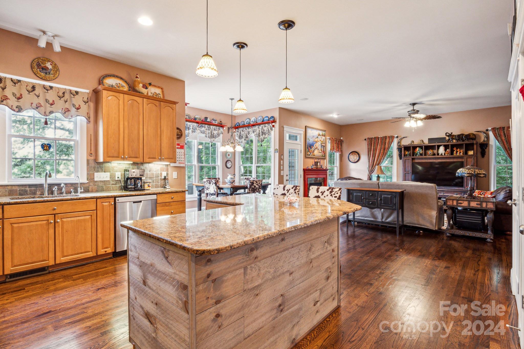 Lakeshore - Residential