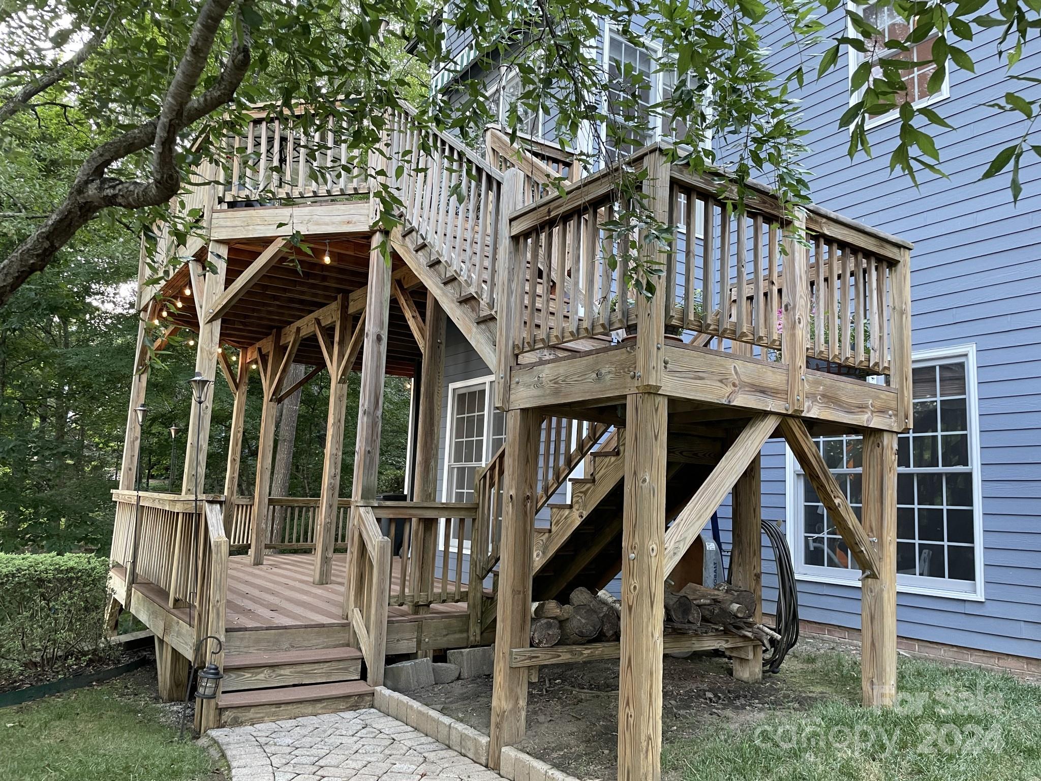 Lakeshore - Residential