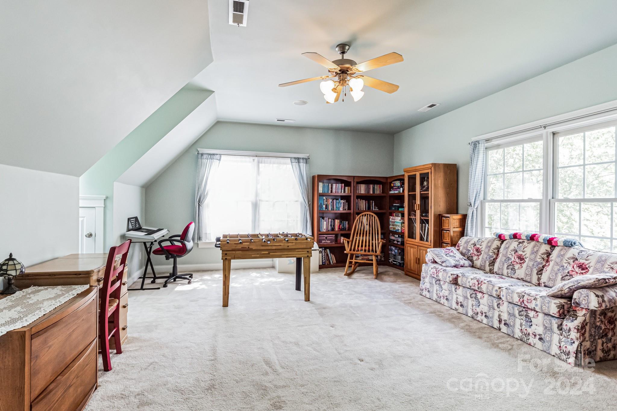 Lakeshore - Residential