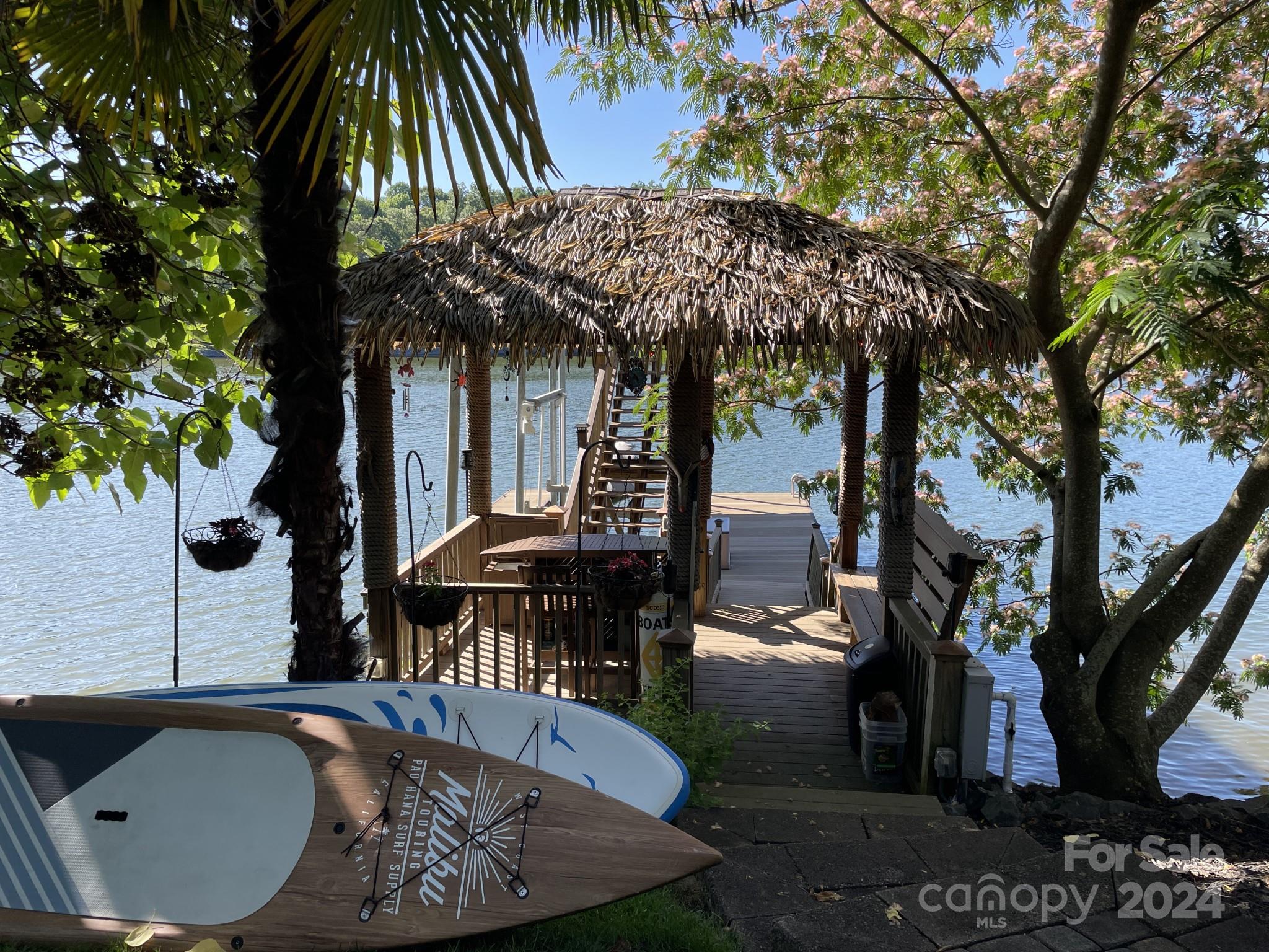 Lakeshore - Residential