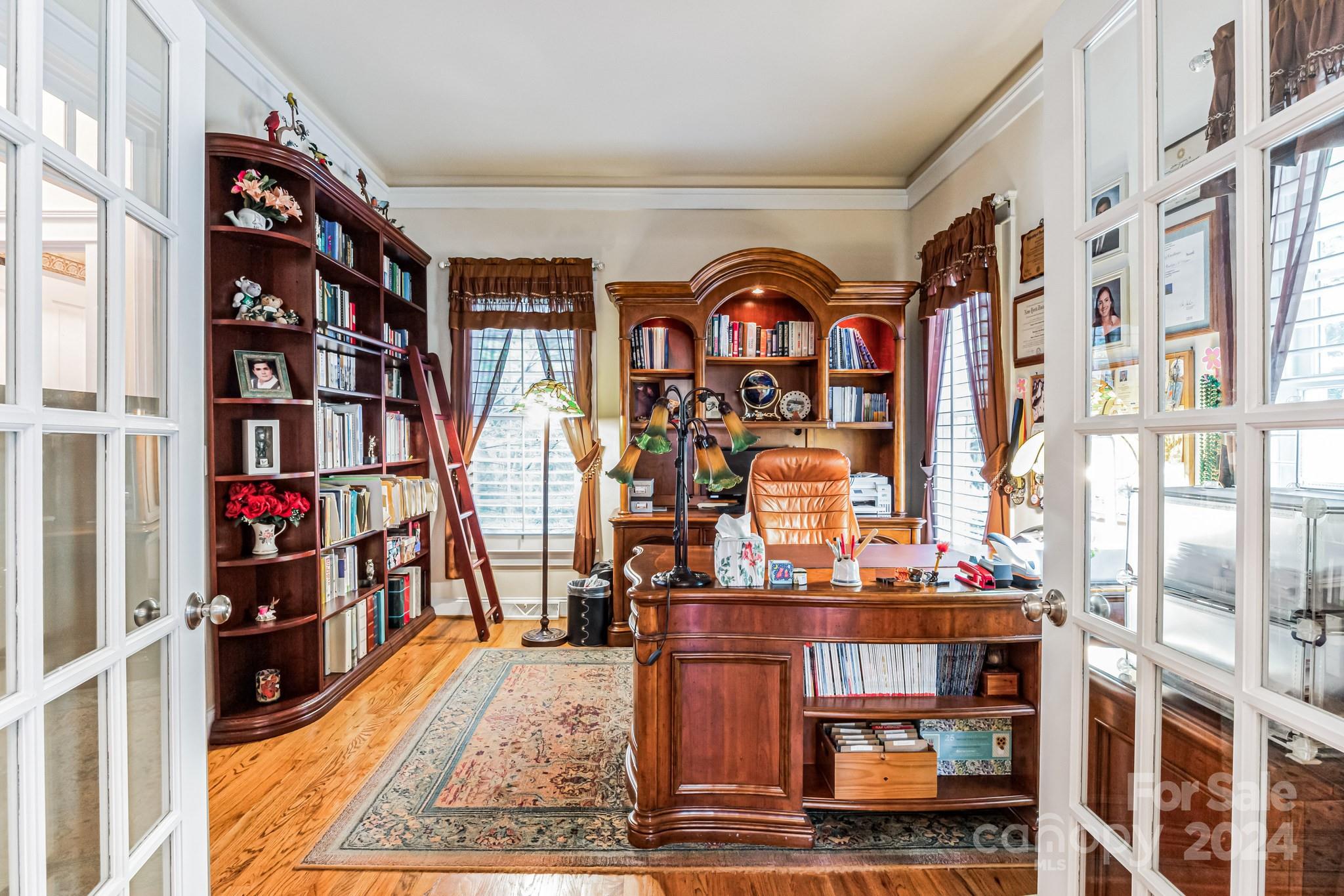 Lakeshore - Residential