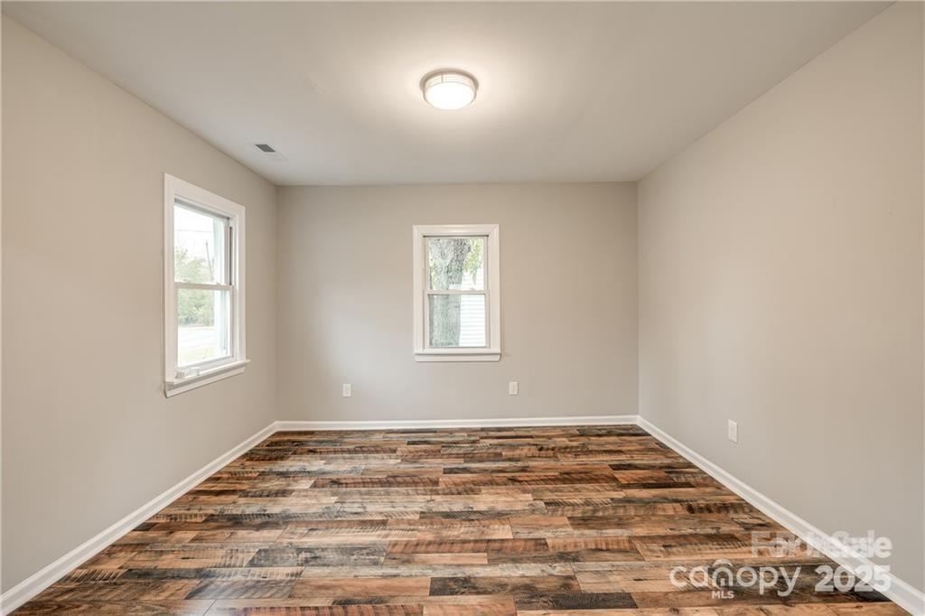 Sunset Park - Residential Lease