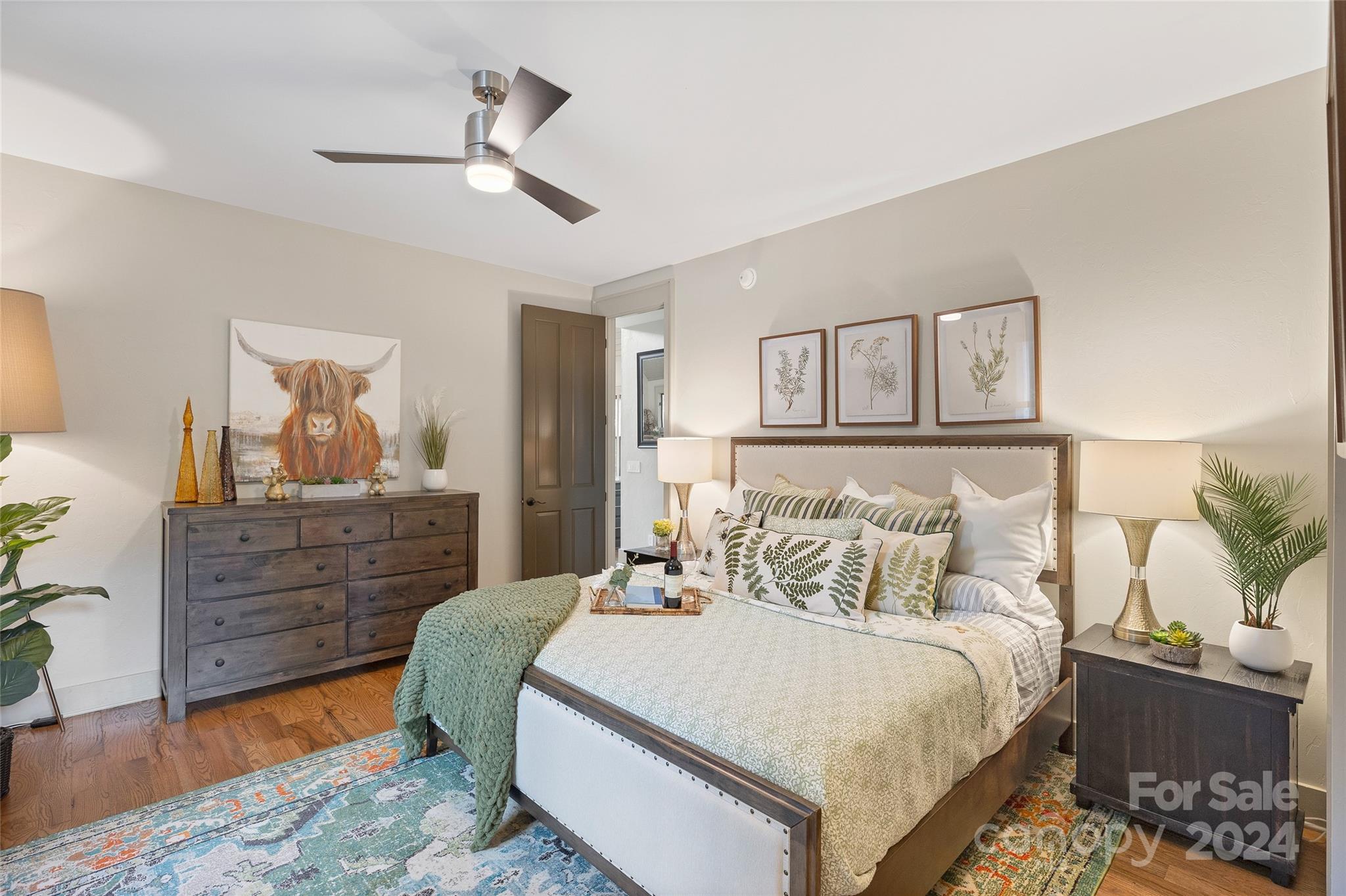 Pilots Knob - Residential