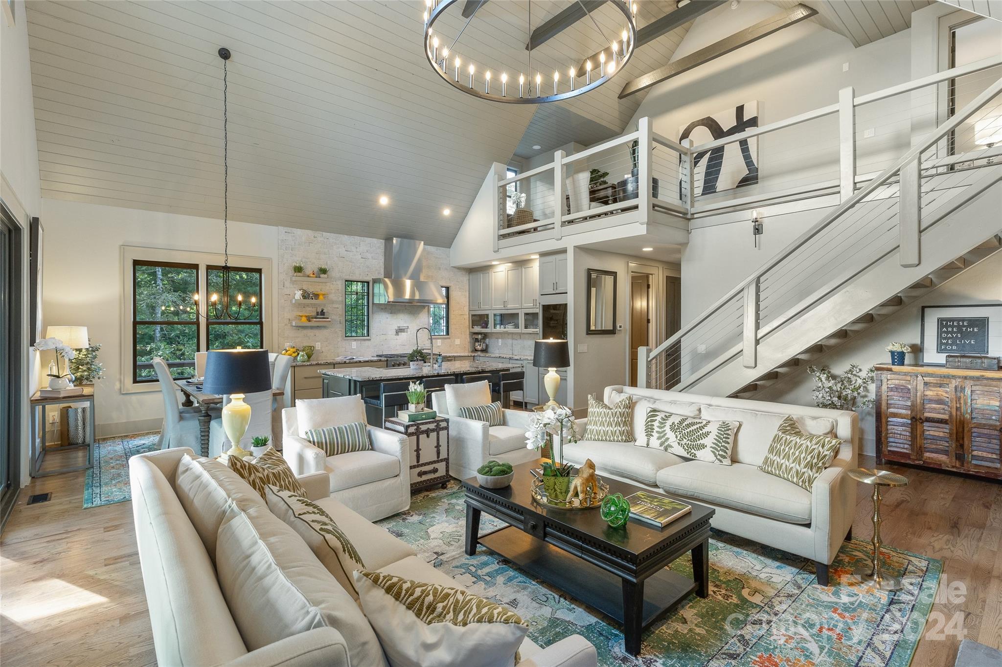 Pilots Knob - Residential