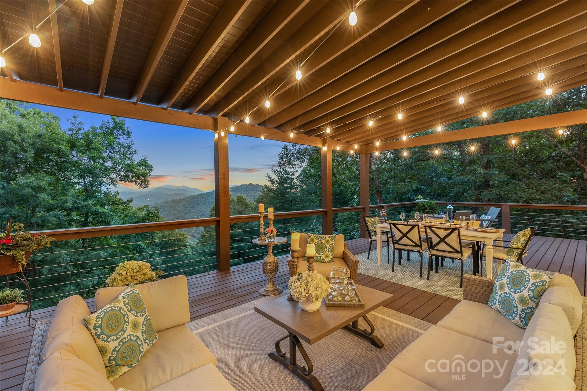 Pilots Knob - Residential