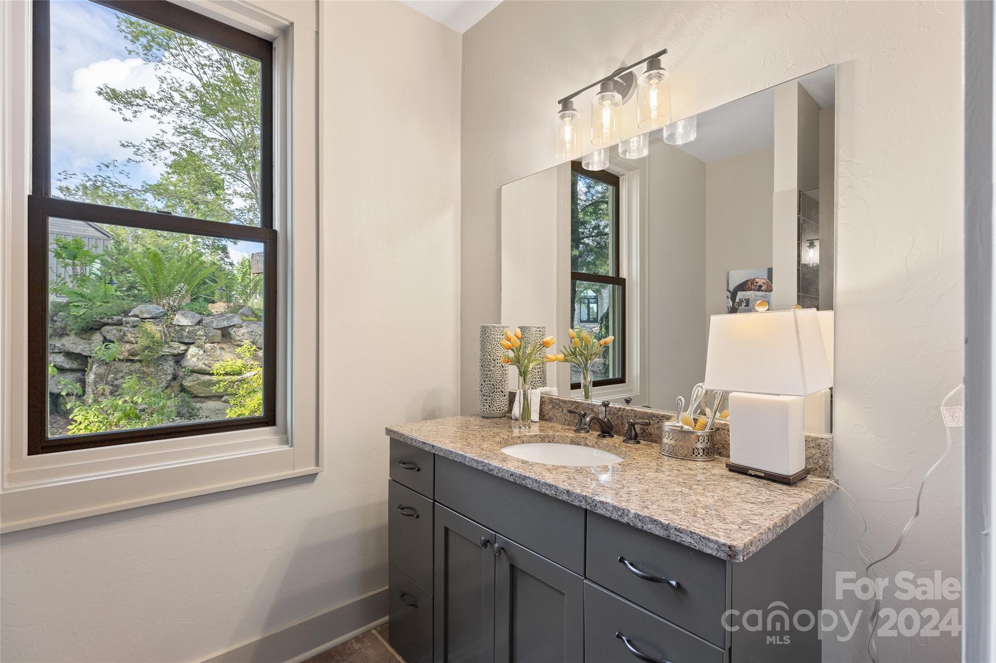 Pilots Knob - Residential