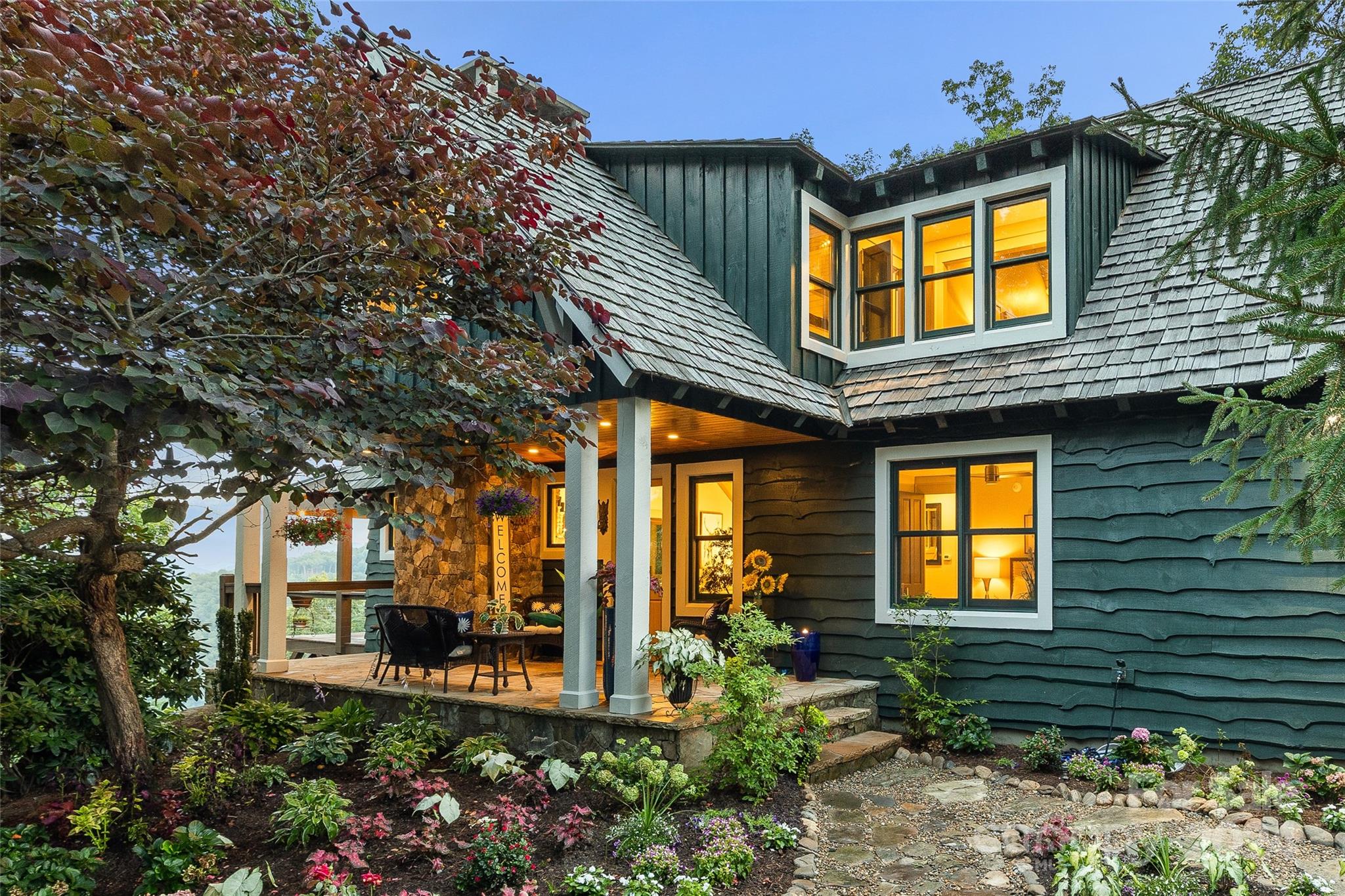 Pilots Knob - Residential