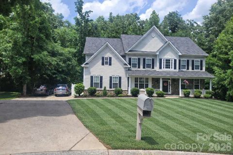 Photo of 1261 Brough Hall Drive, Waxhaw, NC 28173 (MLS # 4369282)
