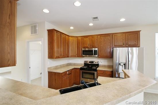 Macaulay - Residential Lease